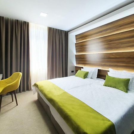 Nb Hotel&Spa Tetovo Extérieur photo